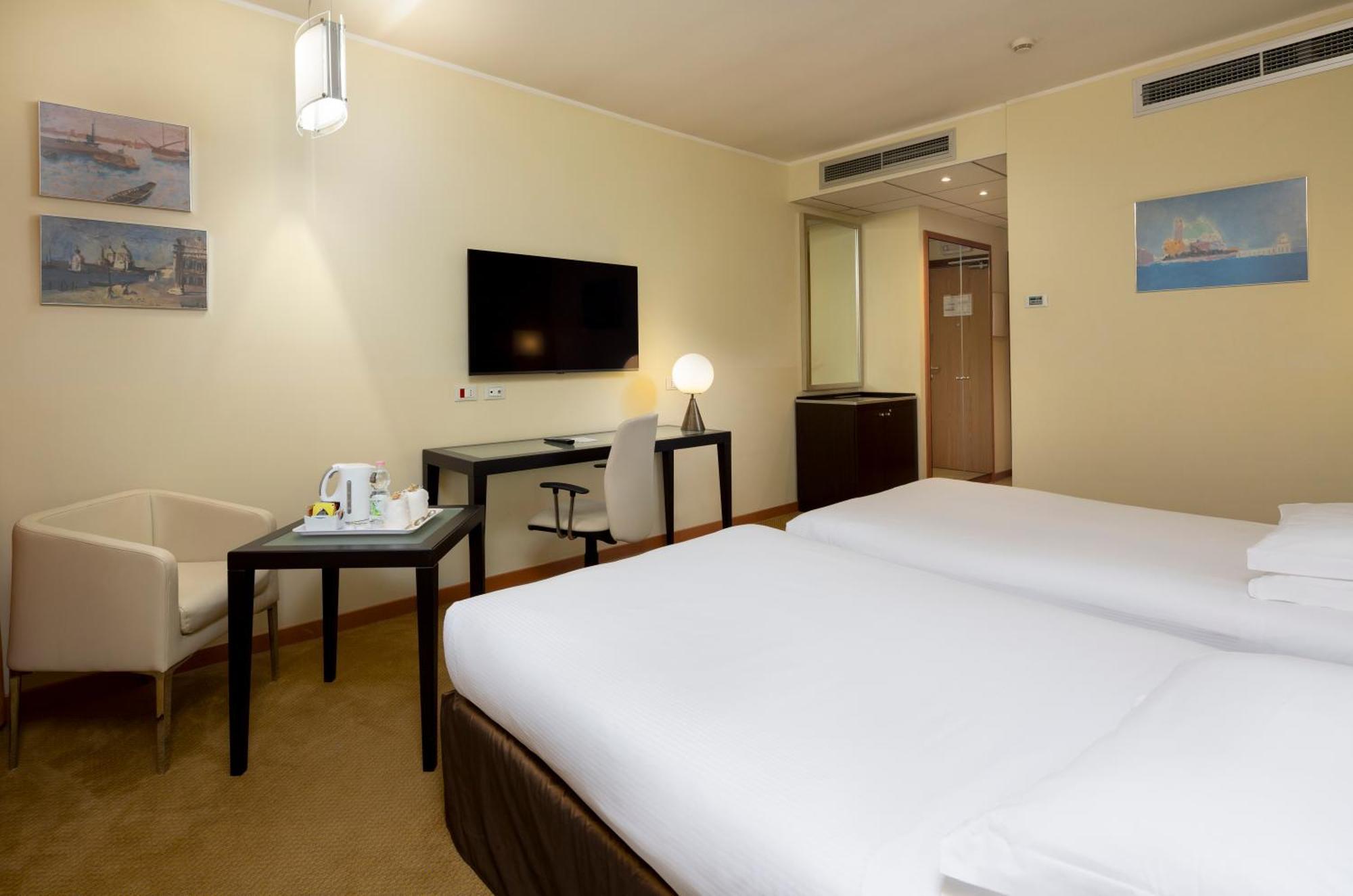 Hotel Crowne Plaza Padova, An Ihg 4*