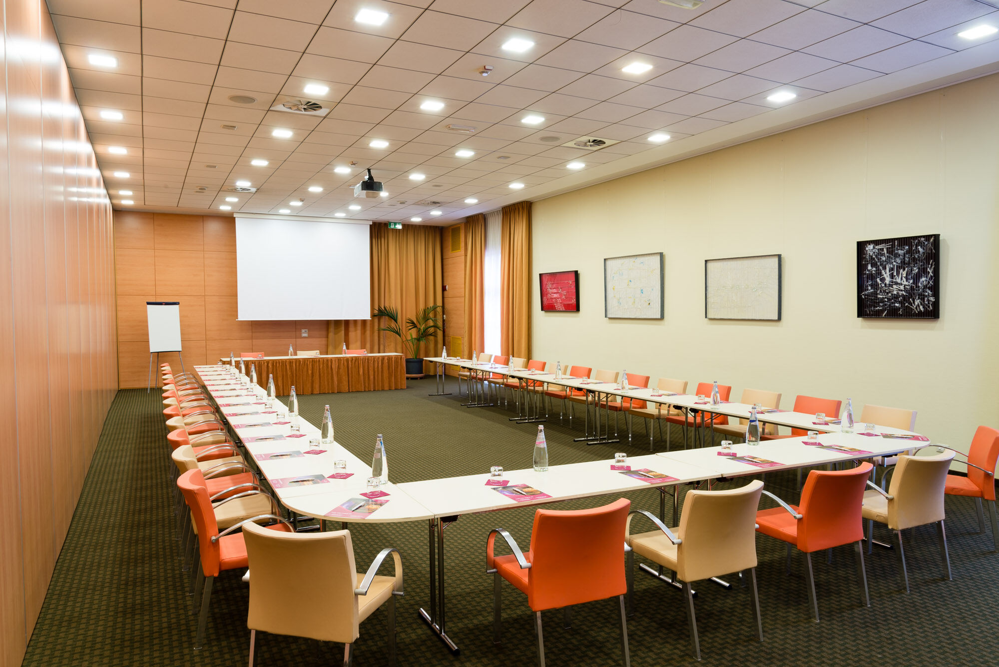 Crowne Plaza Padova, An Ihg 4*